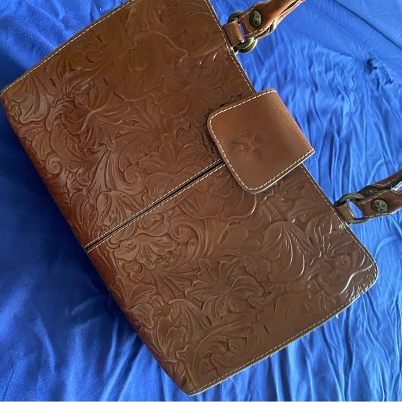 EUC PATRICIA NASH PURSE - Picture 10 of 16